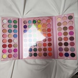 96 colour palette eye shadow